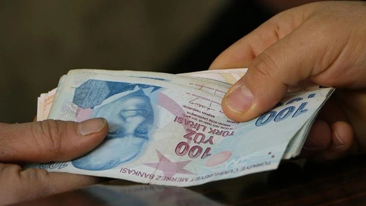 Emsal Karar Çıktı: İki Maaş Birden Almak İmkansız Hale Geldi!