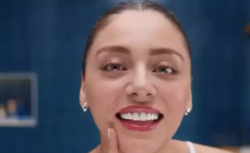 Sıla Türkoğlu gülümsemesiyle servet kazandı